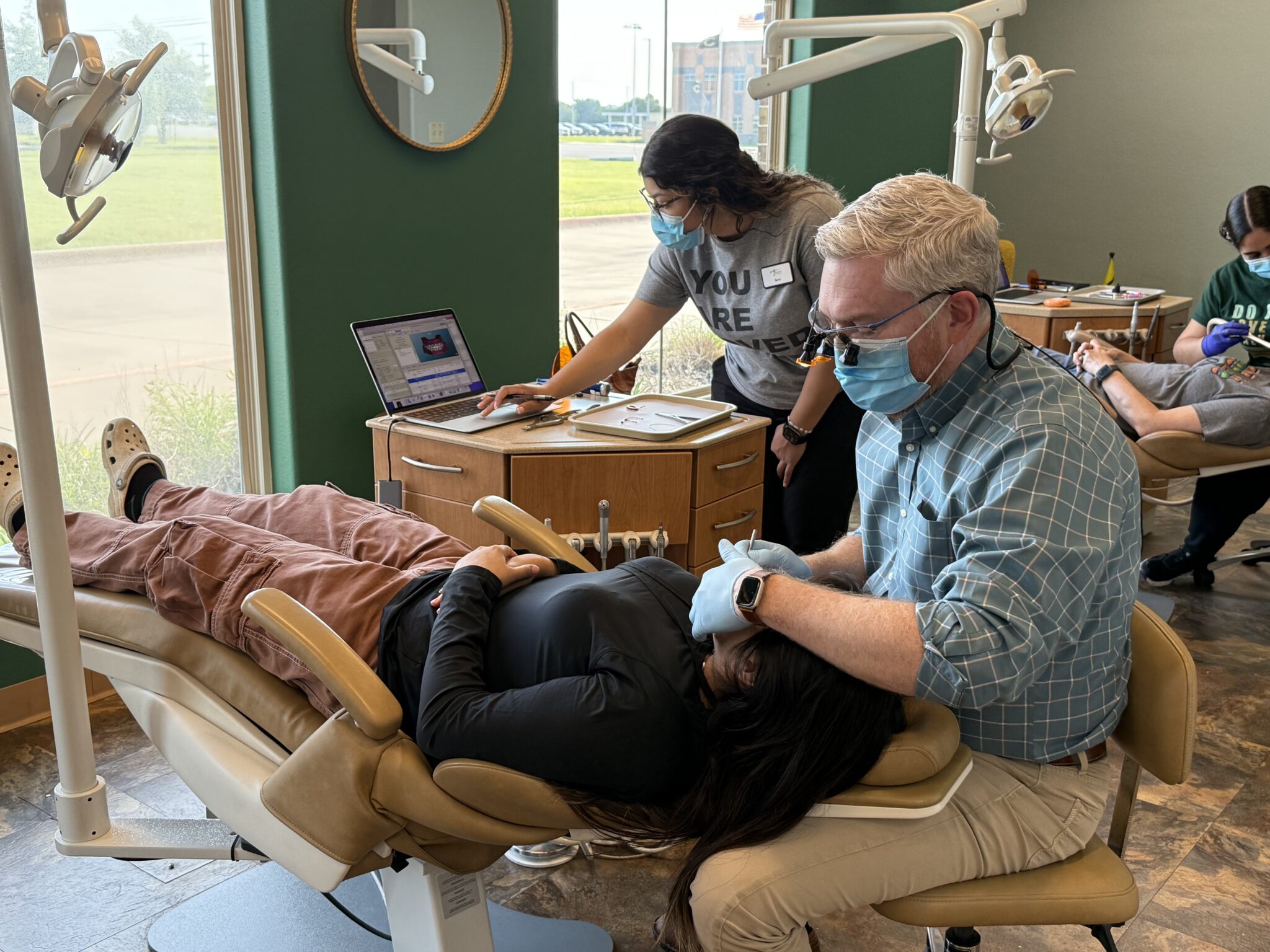 Dr Tennison Assists A Patient In Arriving At Their New Smile